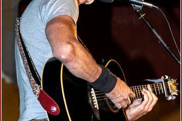 Cuatro cantautores animan la noche del viernes en La Garita/TA e Ildefonso Rodríguez.
